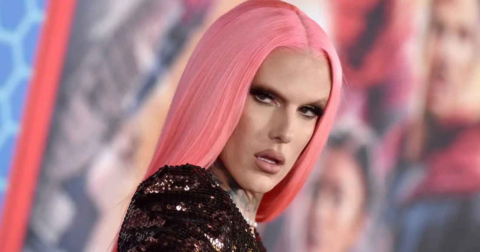 Jeffree Star “transfob” podcast açıqlamalarına görə tənqid olunur